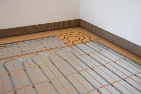 Sistema ECO DRY con legno o laminato a posa flottante (2 / 5 Immagini)