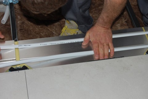 Diffuse sistema sopraelevato (8 / 16 Immagini)