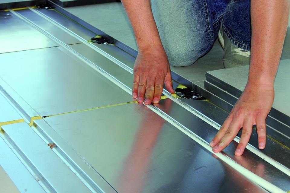 Diffuse sistema sopraelevato (7 / 16 Immagini)