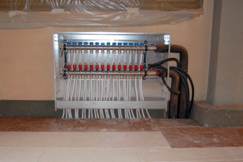 Collettori di distribuzione (4 / 9 Immagini)