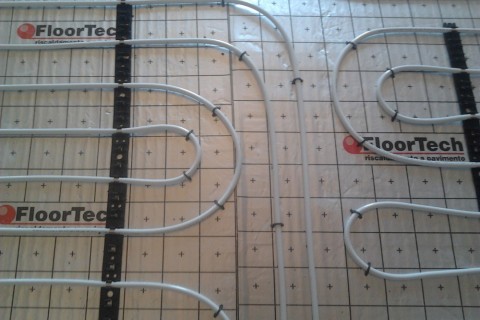 Roll EPS (5 / 14 Immagini)