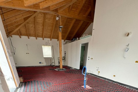 New Basic-T (9 / 12 Immagini)